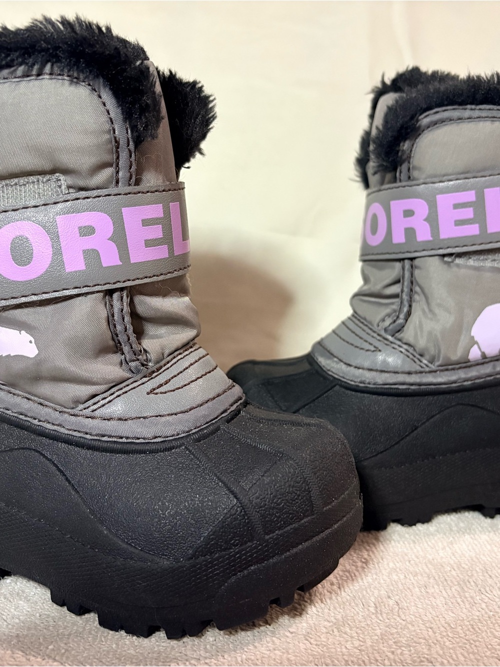 SOREL Kids Grey & Black Winter Boots with Pink Logo